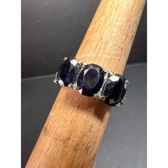 NEW midnight sapphire three stone ring in stainless steel size 7 - Picture 14 of 16
